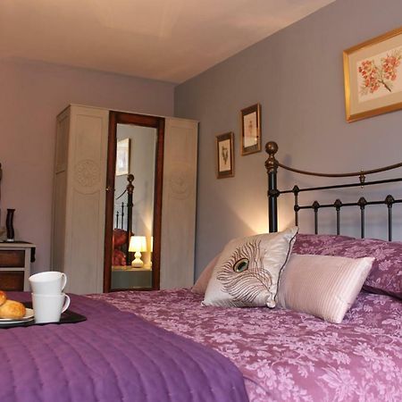 Dovedale Apartment, Гленридинг Екстериор снимка